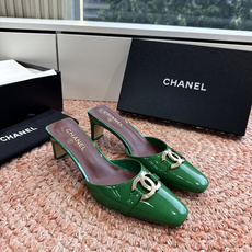 G030😀CHANEL* 香奈儿小香2026专柜同步新款高跟鞋单鞋凉鞋极简设计 超好搭配的日常款、无论高 G030😀CHANEL* 香奈儿小香2026专柜同步新款高跟鞋单鞋凉鞋极简设计 超好搭配的日常款、无论高