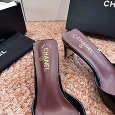 G030😀CHANEL* 香奈儿小香2026专柜同步新款高跟鞋单鞋凉鞋极简设计 超好搭配的日常款、无论高 G030😀CHANEL* 香奈儿小香2026专柜同步新款高跟鞋单鞋凉鞋极简设计 超好搭配的日常款、无论高
