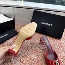 G030😀CHANEL* 香奈儿小香2026专柜同步新款高跟鞋单鞋凉鞋极简设计 超好搭配的日常款、无论高 G030😀CHANEL* 香奈儿小香2026专柜同步新款高跟鞋单鞋凉鞋极简设计 超好搭配的日常款、无论高