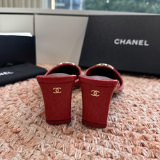 G030😀CHANEL* 香奈儿小香2026专柜同步新款高跟鞋单鞋凉鞋极简设计 超好搭配的日常款、无论高 G030😀CHANEL* 香奈儿小香2026专柜同步新款高跟鞋单鞋凉鞋极简设计 超好搭配的日常款、无论高