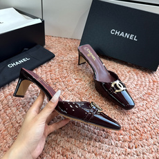 G030😀CHANEL* 香奈儿小香2026专柜同步新款高跟鞋单鞋凉鞋极简设计 超好搭配的日常款、无论高 G030😀CHANEL* 香奈儿小香2026专柜同步新款高跟鞋单鞋凉鞋极简设计 超好搭配的日常款、无论高