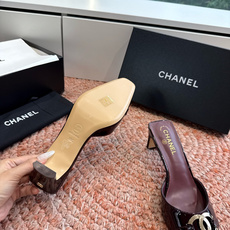 G030😀CHANEL* 香奈儿小香2026专柜同步新款高跟鞋单鞋凉鞋极简设计 超好搭配的日常款、无论高 G030😀CHANEL* 香奈儿小香2026专柜同步新款高跟鞋单鞋凉鞋极简设计 超好搭配的日常款、无论高