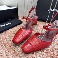 G030😀CHANEL* 香奈儿小香2026专柜同步新款高跟鞋单鞋凉鞋极简设计 超好搭配的日常款、无论高 G030😀CHANEL* 香奈儿小香2026专柜同步新款高跟鞋单鞋凉鞋极简设计 超好搭配的日常款、无论高