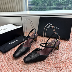 G030😀CHANEL* 香奈儿小香2026专柜同步新款高跟鞋单鞋凉鞋极简设计 超好搭配的日常款、无论高 G030😀CHANEL* 香奈儿小香2026专柜同步新款高跟鞋单鞋凉鞋极简设计 超好搭配的日常款、无论高