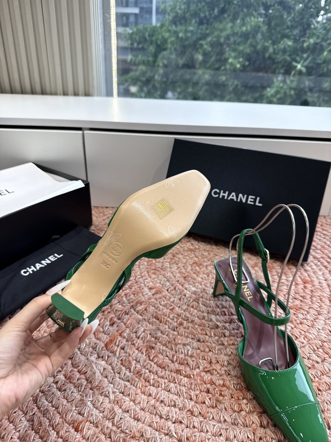 G030😀CHANEL* 香奈儿小香2026专柜同步新款高跟鞋单鞋凉鞋极简设计 超好搭配的日常款、无论高