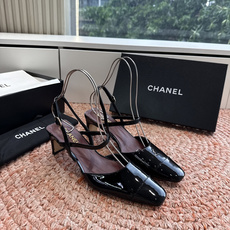 G030😀CHANEL* 香奈儿小香2026专柜同步新款高跟鞋单鞋凉鞋极简设计 超好搭配的日常款、无论高 G030😀CHANEL* 香奈儿小香2026专柜同步新款高跟鞋单鞋凉鞋极简设计 超好搭配的日常款、无论高