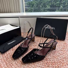 G030😀CHANEL* 香奈儿小香2026专柜同步新款高跟鞋单鞋凉鞋极简设计 超好搭配的日常款、无论高 G030😀CHANEL* 香奈儿小香2026专柜同步新款高跟鞋单鞋凉鞋极简设计 超好搭配的日常款、无论高