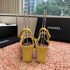 G030😀CHANEL* 香奈儿小香2026专柜同步新款高跟鞋单鞋凉鞋极简设计 超好搭配的日常款、无论高 G030😀CHANEL* 香奈儿小香2026专柜同步新款高跟鞋单鞋凉鞋极简设计 超好搭配的日常款、无论高