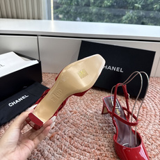 G030😀CHANEL* 香奈儿小香2026专柜同步新款高跟鞋单鞋凉鞋极简设计 超好搭配的日常款、无论高 G030😀CHANEL* 香奈儿小香2026专柜同步新款高跟鞋单鞋凉鞋极简设计 超好搭配的日常款、无论高