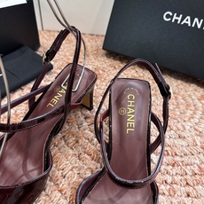 G030😀CHANEL* 香奈儿小香2026专柜同步新款高跟鞋单鞋凉鞋极简设计 超好搭配的日常款、无论高 G030😀CHANEL* 香奈儿小香2026专柜同步新款高跟鞋单鞋凉鞋极简设计 超好搭配的日常款、无论高