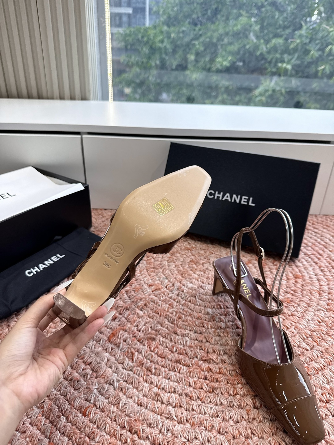 G030😀CHANEL* 香奈儿小香2026专柜同步新款高跟鞋单鞋凉鞋极简设计 超好搭配的日常款、无论高