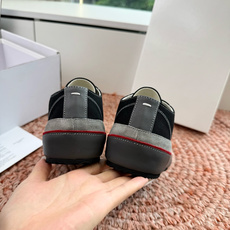 G077顶级品质MaisonMargiela MM6 马吉拉 做旧厚底 德训鞋 休闲 运动鞋这一款德国训 G077顶级品质MaisonMargiela MM6 马吉拉 做旧厚底 德训鞋 休闲 运动鞋这一款德国训
