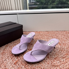G241代购级阿莱雅Alaïa 镂空高跟凉鞋✨Alaïa这款镂空高跟凉鞋,采用网状皮革设计,透气又时 G241代购级阿莱雅Alaïa 镂空高跟凉鞋✨Alaïa这款镂空高跟凉鞋,采用网状皮革设计,透气又时