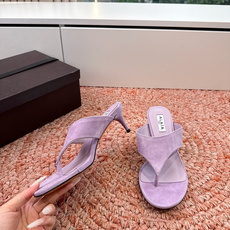 G241代购级阿莱雅Alaïa 镂空高跟凉鞋✨Alaïa这款镂空高跟凉鞋,采用网状皮革设计,透气又时 G241代购级阿莱雅Alaïa 镂空高跟凉鞋✨Alaïa这款镂空高跟凉鞋,采用网状皮革设计,透气又时