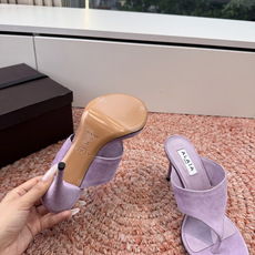 G241代购级阿莱雅Alaïa 镂空高跟凉鞋✨Alaïa这款镂空高跟凉鞋,采用网状皮革设计,透气又时 G241代购级阿莱雅Alaïa 镂空高跟凉鞋✨Alaïa这款镂空高跟凉鞋,采用网状皮革设计,透气又时