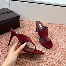 G241代购级阿莱雅Alaïa 镂空高跟凉鞋✨Alaïa这款镂空高跟凉鞋,采用网状皮革设计,透气又时 G241代购级阿莱雅Alaïa 镂空高跟凉鞋✨Alaïa这款镂空高跟凉鞋,采用网状皮革设计,透气又时