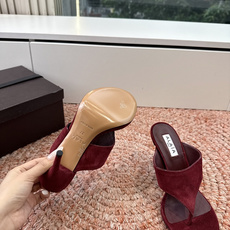 G241代购级阿莱雅Alaïa 镂空高跟凉鞋✨Alaïa这款镂空高跟凉鞋,采用网状皮革设计,透气又时 G241代购级阿莱雅Alaïa 镂空高跟凉鞋✨Alaïa这款镂空高跟凉鞋,采用网状皮革设计,透气又时
