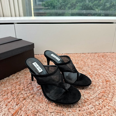 G241代购级阿莱雅Alaïa 镂空高跟凉鞋✨Alaïa这款镂空高跟凉鞋,采用网状皮革设计,透气又时 G241代购级阿莱雅Alaïa 镂空高跟凉鞋✨Alaïa这款镂空高跟凉鞋,采用网状皮革设计,透气又时