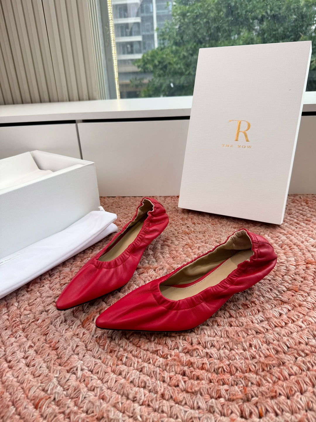 所见即所得G028代购级别the roe玛丽珍单鞋一定要收了它 有一丢高级又简约的感觉其实除了好看以外它