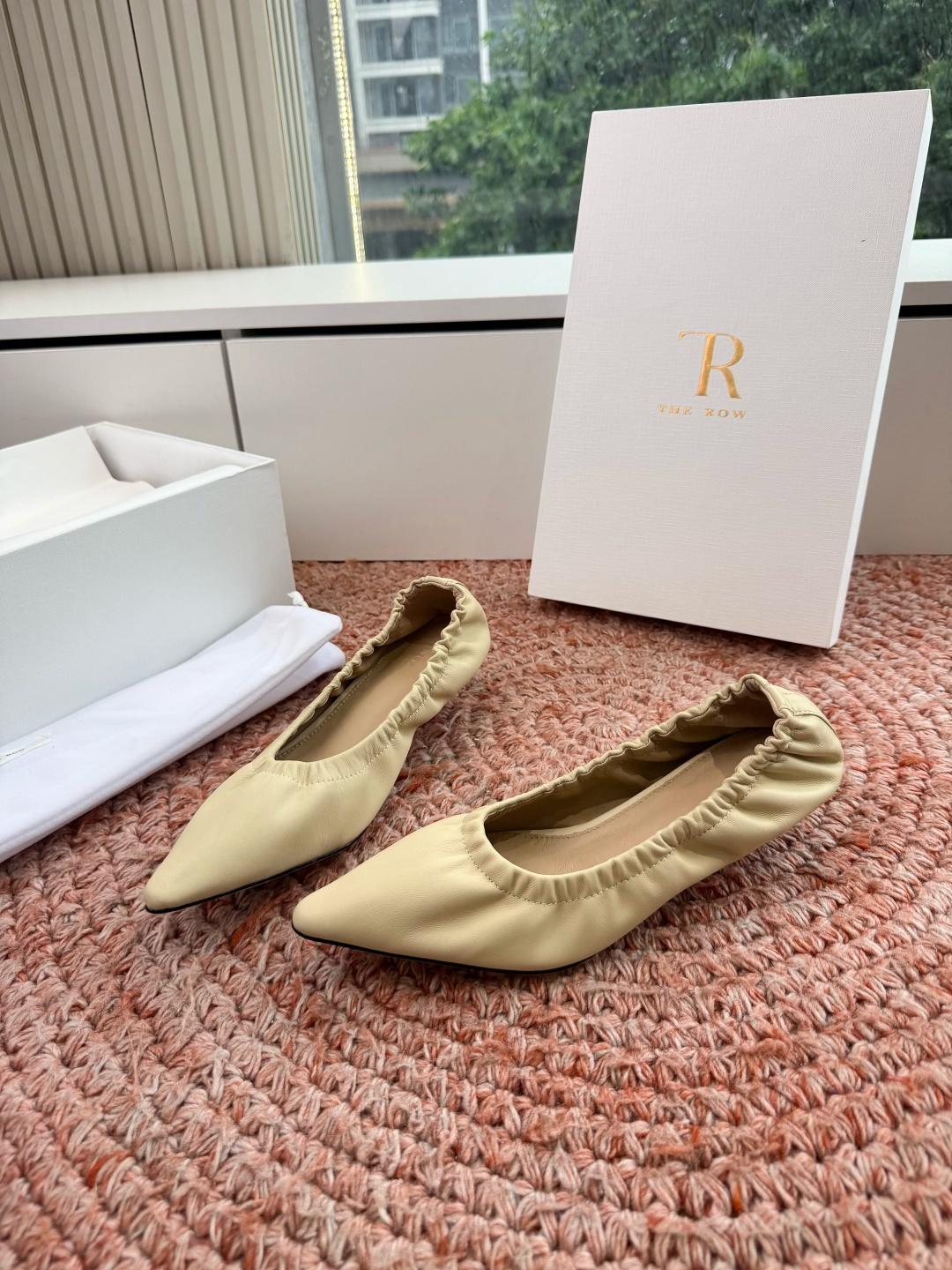 所见即所得G028代购级别the roe玛丽珍单鞋一定要收了它 有一丢高级又简约的感觉其实除了好看以外它