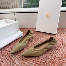 所见即所得G028代购级别the roe玛丽珍单鞋一定要收了它 有一丢高级又简约的感觉其实除了好看以外它 所见即所得G028代购级别the roe玛丽珍单鞋一定要收了它 有一丢高级又简约的感觉其实除了好看以外它