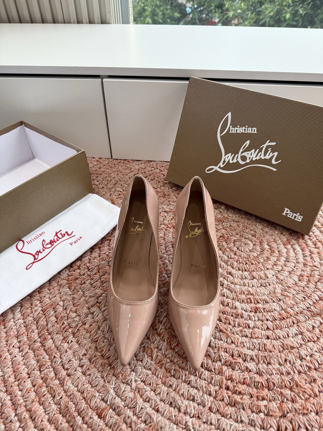 G277Christian Louboutin红底单鞋选到了颜色真好看呀[色色R]MyTheresa上现