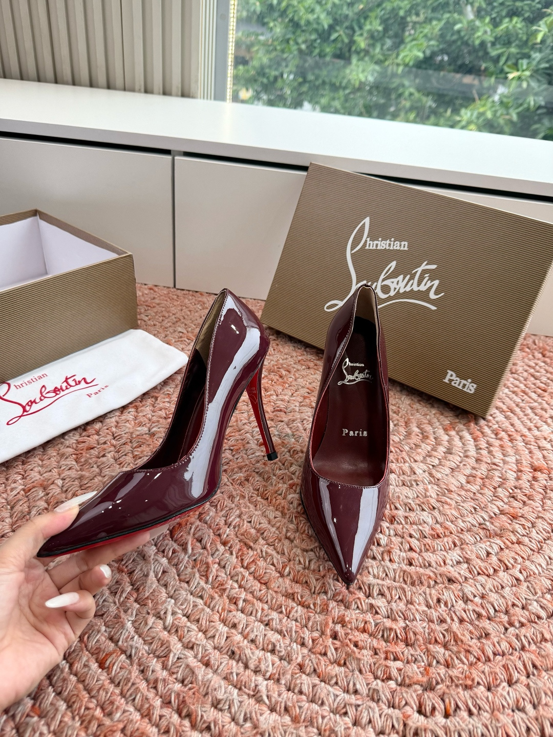 G277Christian Louboutin红底单鞋选到了颜色真好看呀[色色R]MyTheresa上现