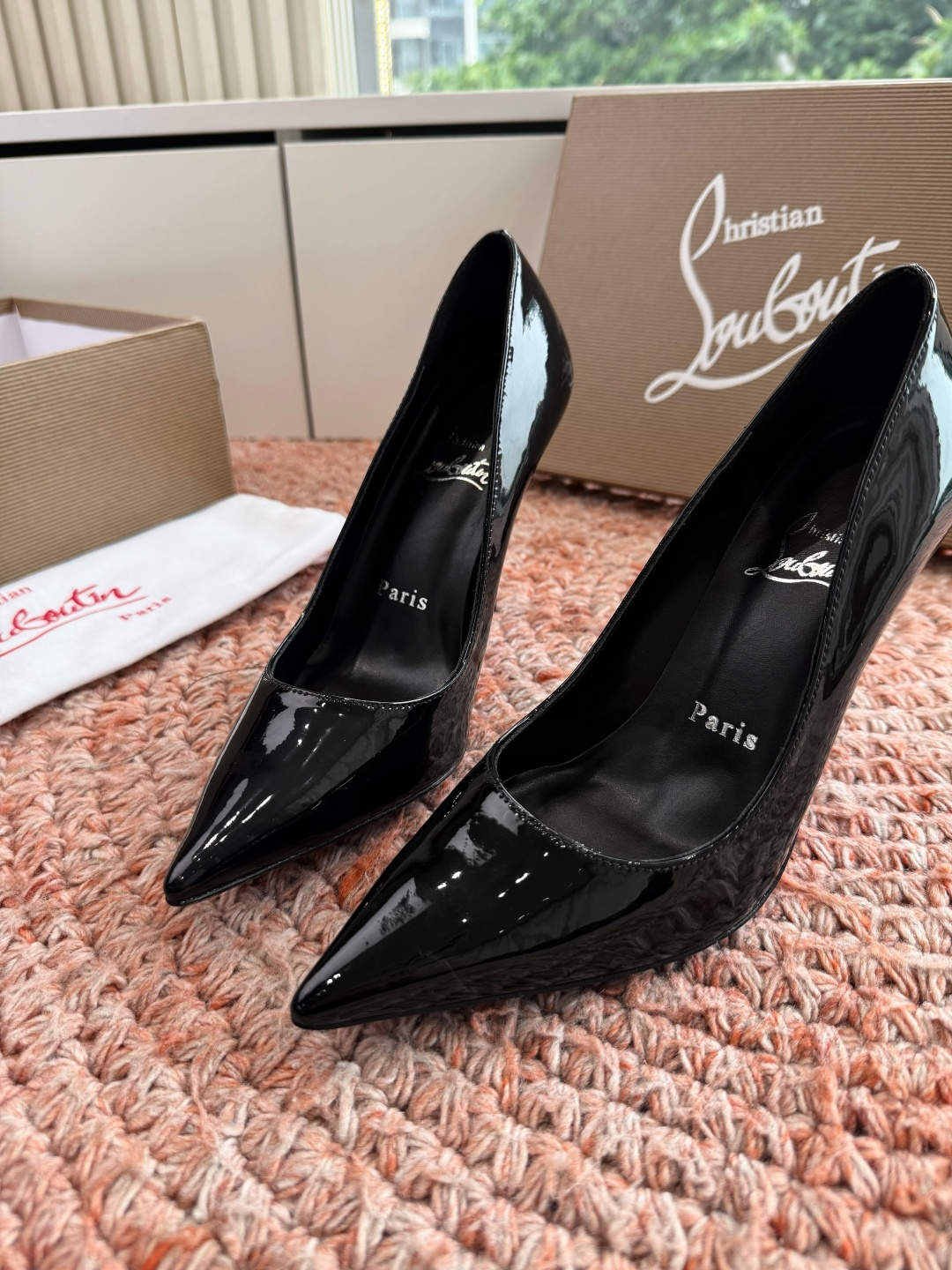 G277Christian Louboutin红底单鞋选到了颜色真好看呀[色色R]MyTheresa上现