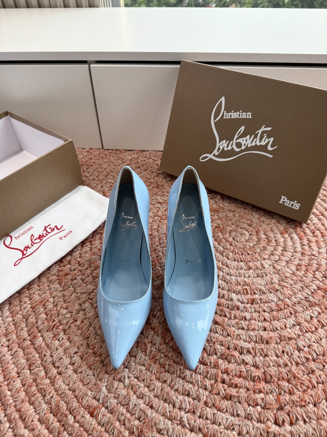 G277Christian Louboutin红底单鞋选到了颜色真好看呀[色色R]MyTheresa上现