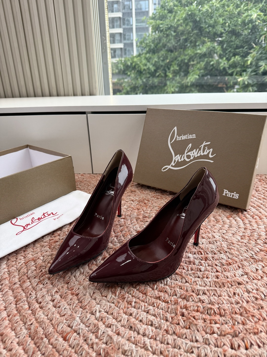G277Christian Louboutin红底单鞋选到了颜色真好看呀[色色R]MyTheresa上现
