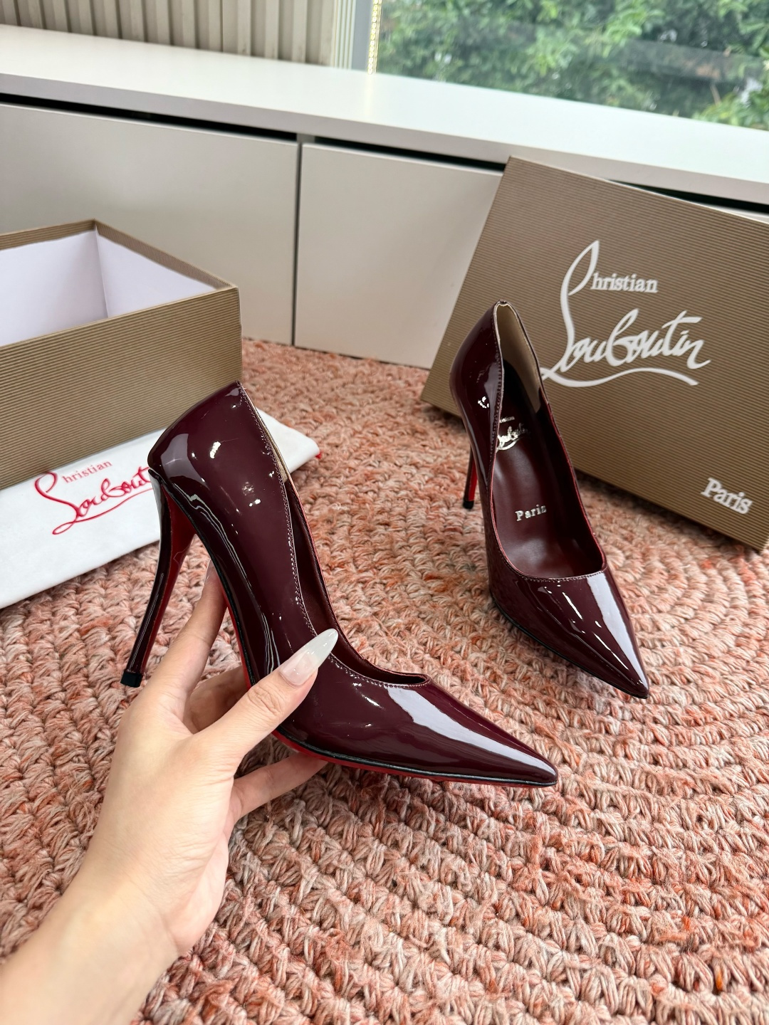 G277Christian Louboutin红底单鞋选到了颜色真好看呀[色色R]MyTheresa上现