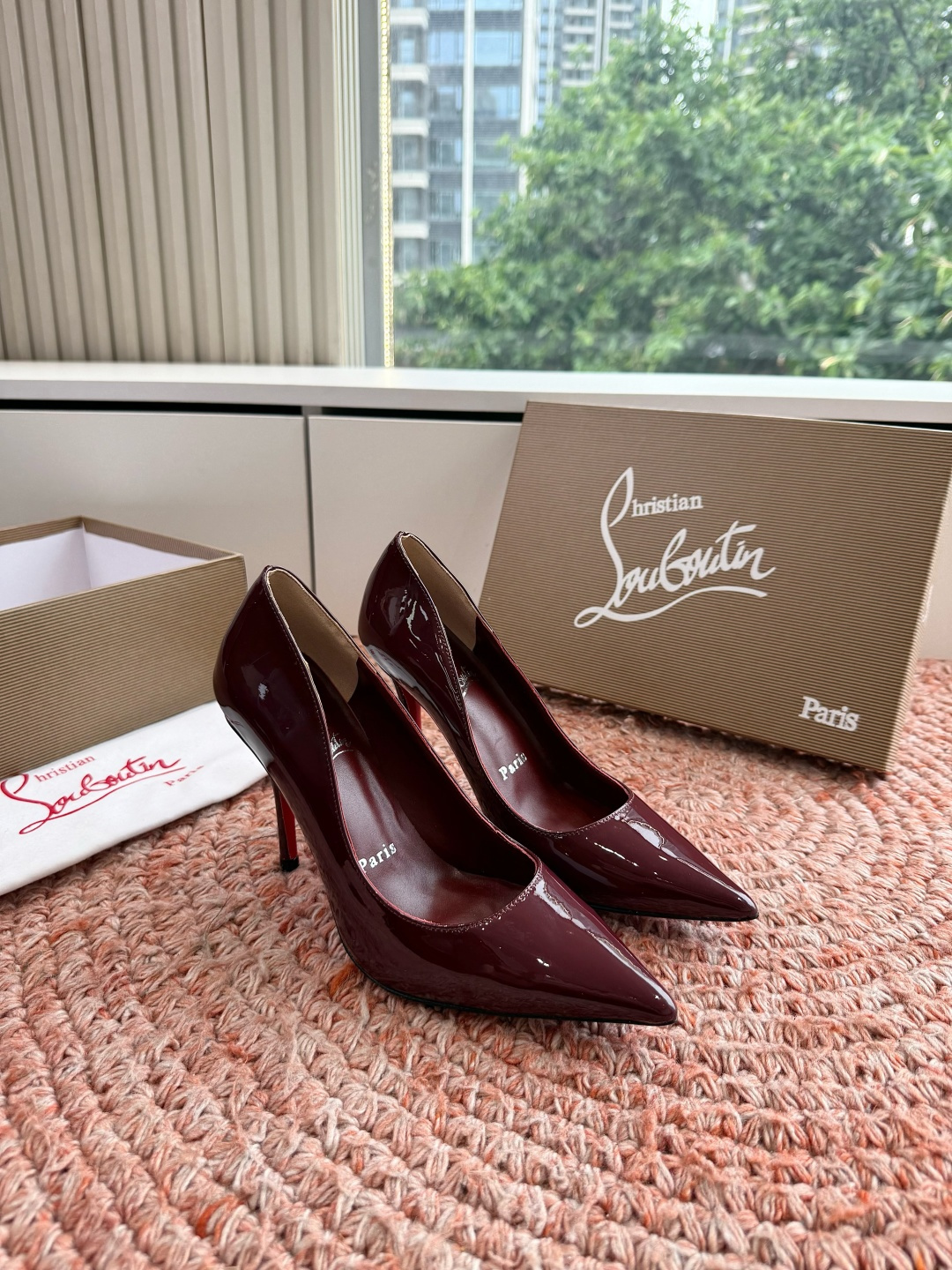 G277Christian Louboutin红底单鞋选到了颜色真好看呀[色色R]MyTheresa上现