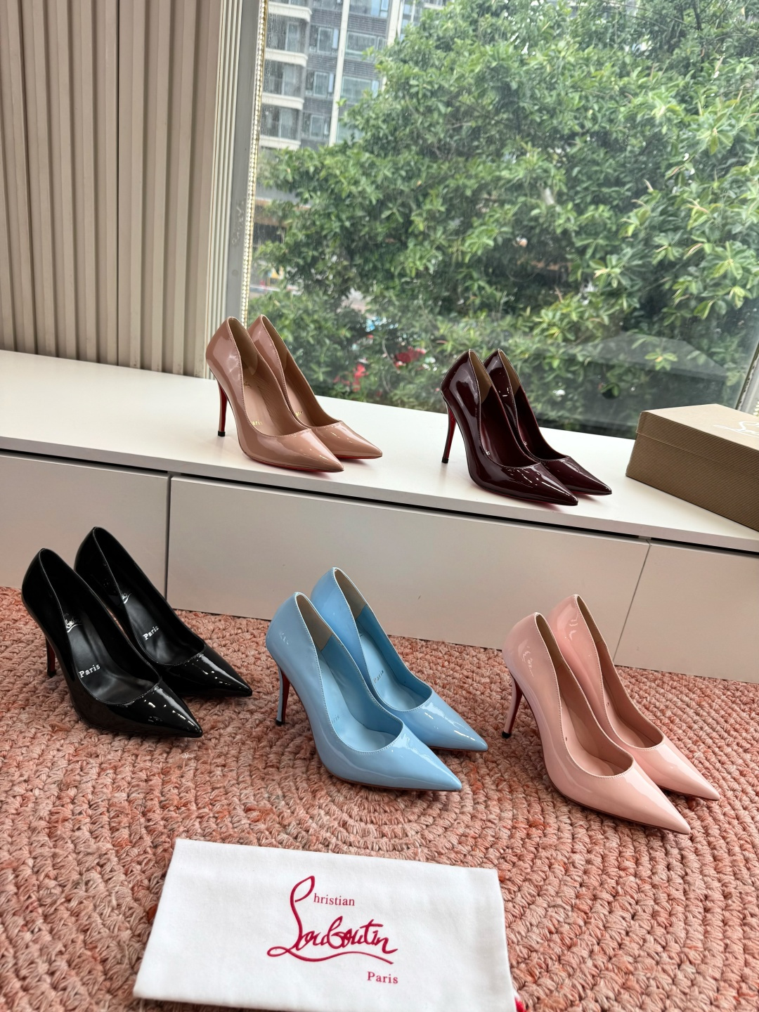 G277Christian Louboutin红底单鞋选到了颜色真好看呀[色色R]MyTheresa上现