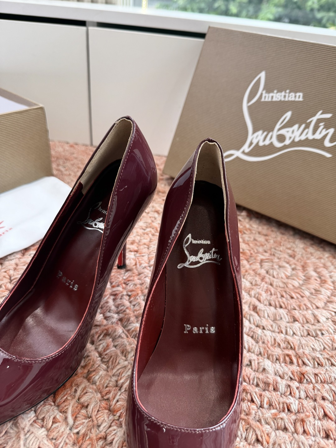 G277Christian Louboutin红底单鞋选到了颜色真好看呀[色色R]MyTheresa上现