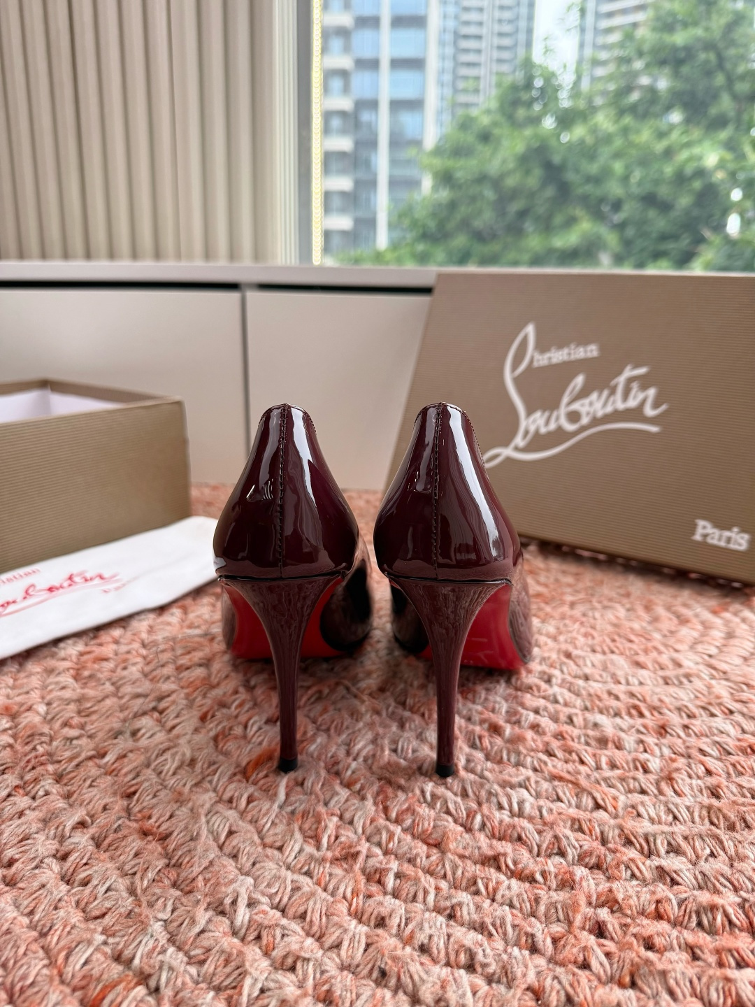 G277Christian Louboutin红底单鞋选到了颜色真好看呀[色色R]MyTheresa上现