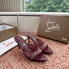 G277Christian Louboutin红底鞋特卖会收获选到了一双黄色的漆皮Me Dolly 85 G277Christian Louboutin红底鞋特卖会收获选到了一双黄色的漆皮Me Dolly 85
