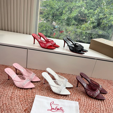G277Christian Louboutin红底鞋特卖会收获选到了一双黄色的漆皮Me Dolly 85 G277Christian Louboutin红底鞋特卖会收获选到了一双黄色的漆皮Me Dolly 85