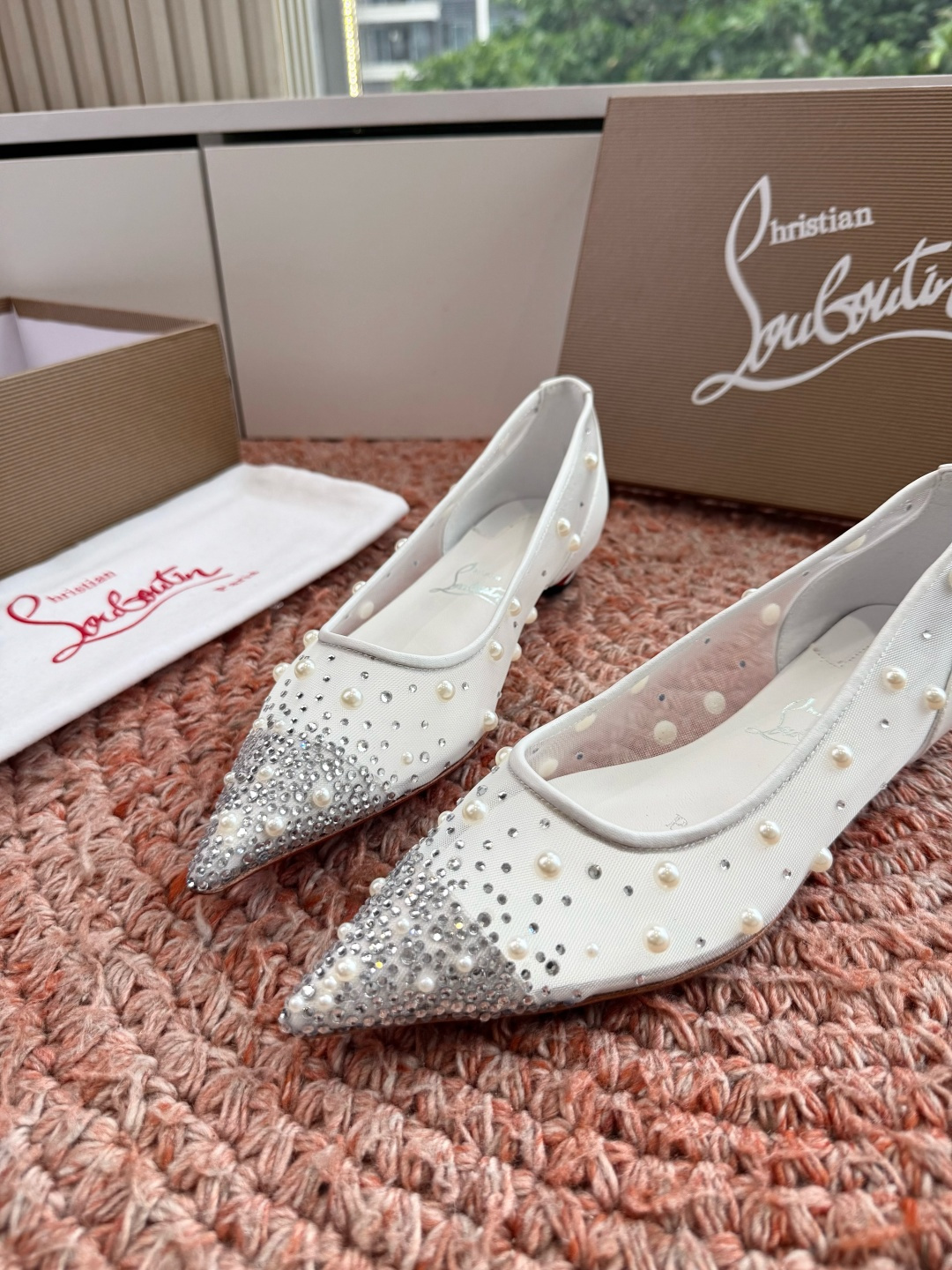 G277Christian Louboutin红底鞋特卖会收获选到了颜色真好看呀[色色R]MyThere