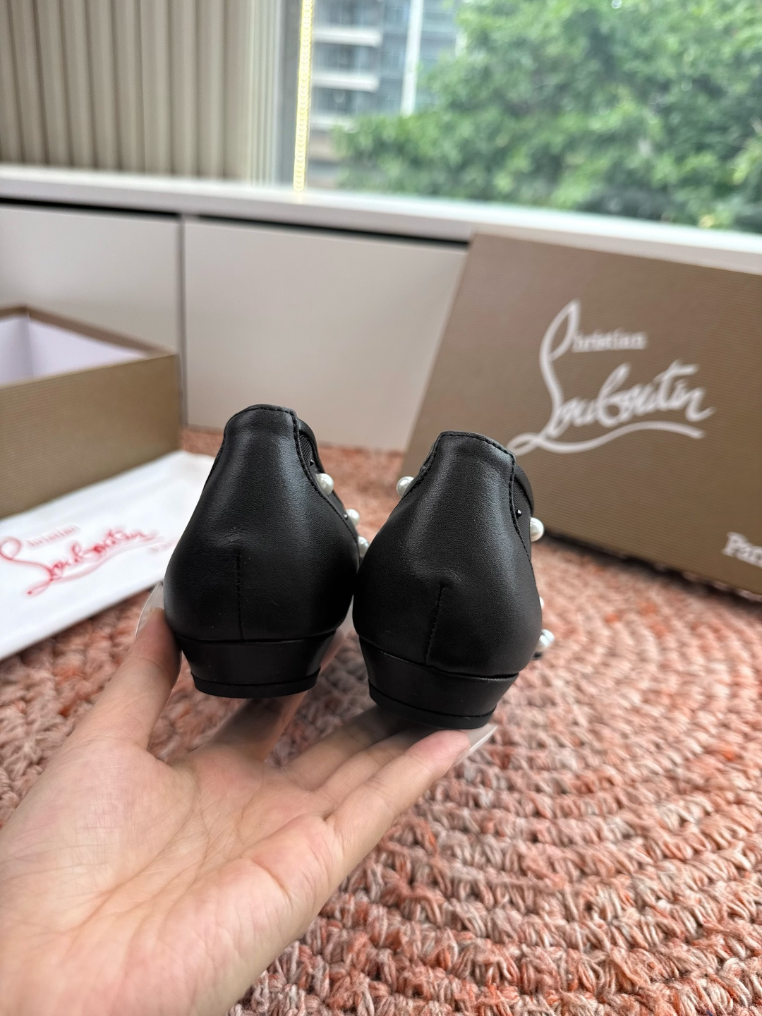G277Christian Louboutin红底鞋特卖会收获选到了颜色真好看呀[色色R]MyThere