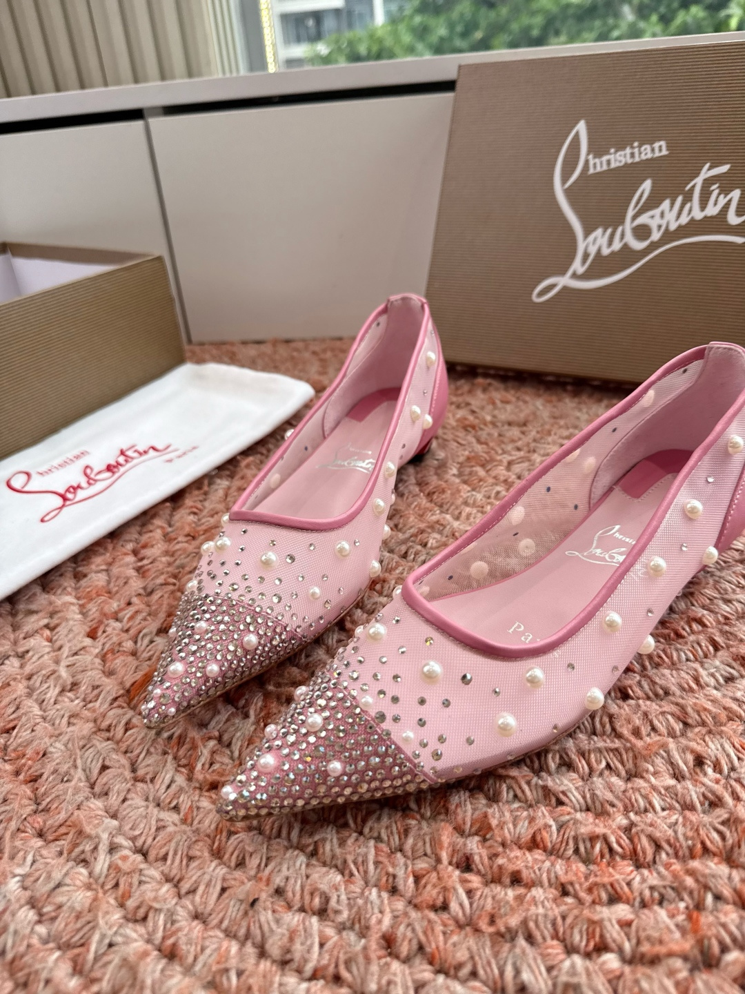 G277Christian Louboutin红底鞋特卖会收获选到了颜色真好看呀[色色R]MyThere
