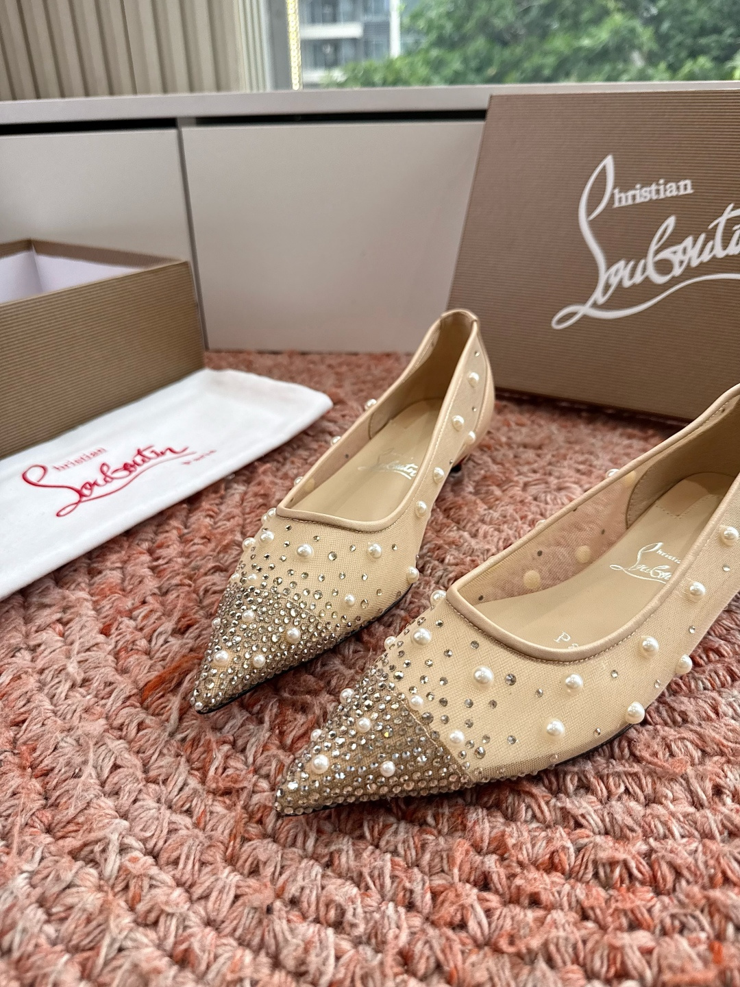 G277Christian Louboutin红底鞋特卖会收获选到了颜色真好看呀[色色R]MyThere