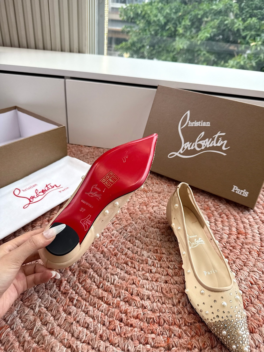 G277Christian Louboutin红底鞋特卖会收获选到了颜色真好看呀[色色R]MyThere