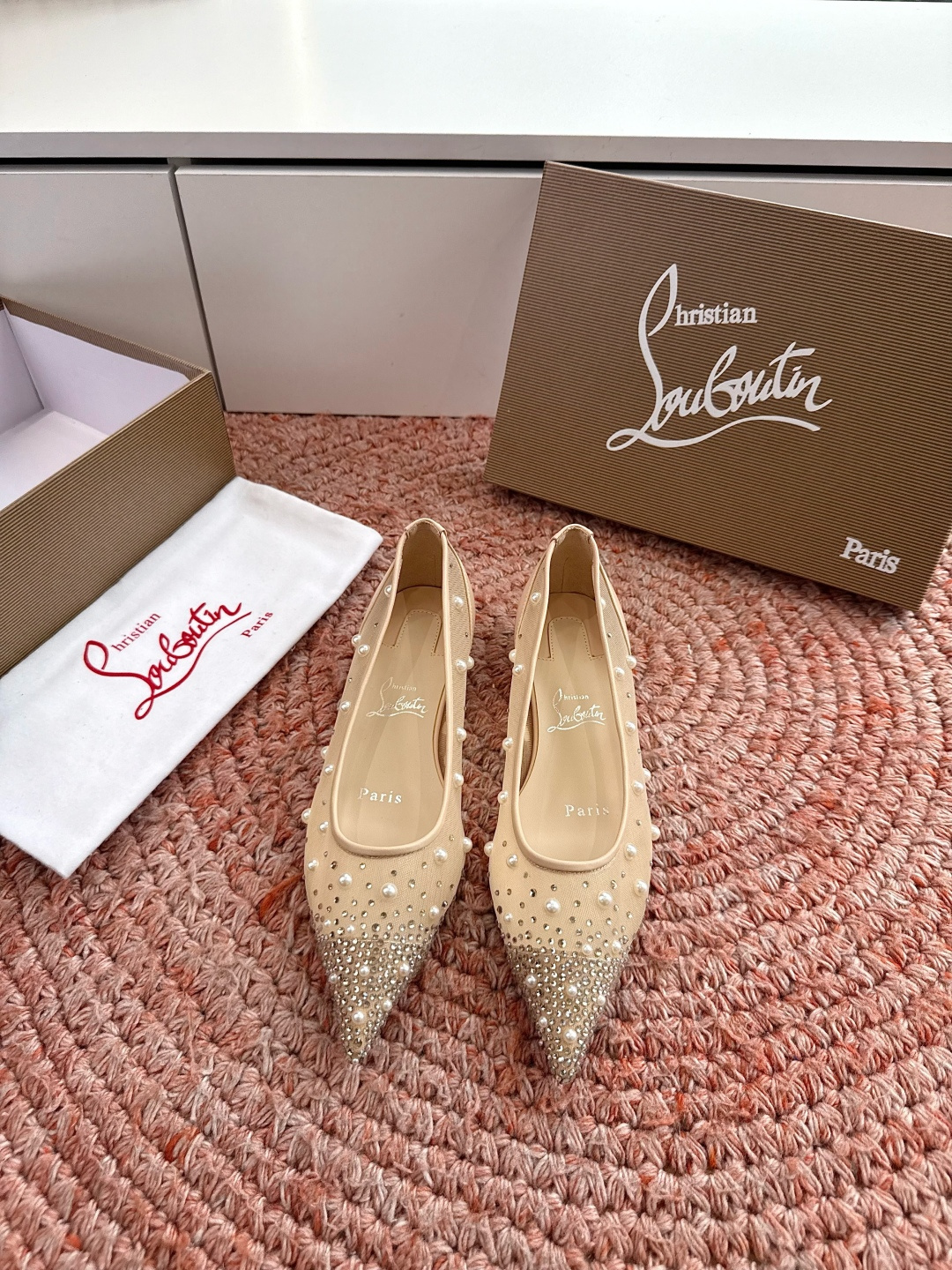 G277Christian Louboutin红底鞋特卖会收获选到了颜色真好看呀[色色R]MyThere