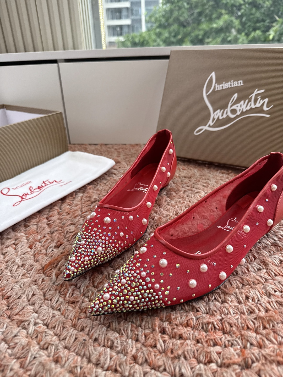 G277Christian Louboutin红底鞋特卖会收获选到了颜色真好看呀[色色R]MyThere