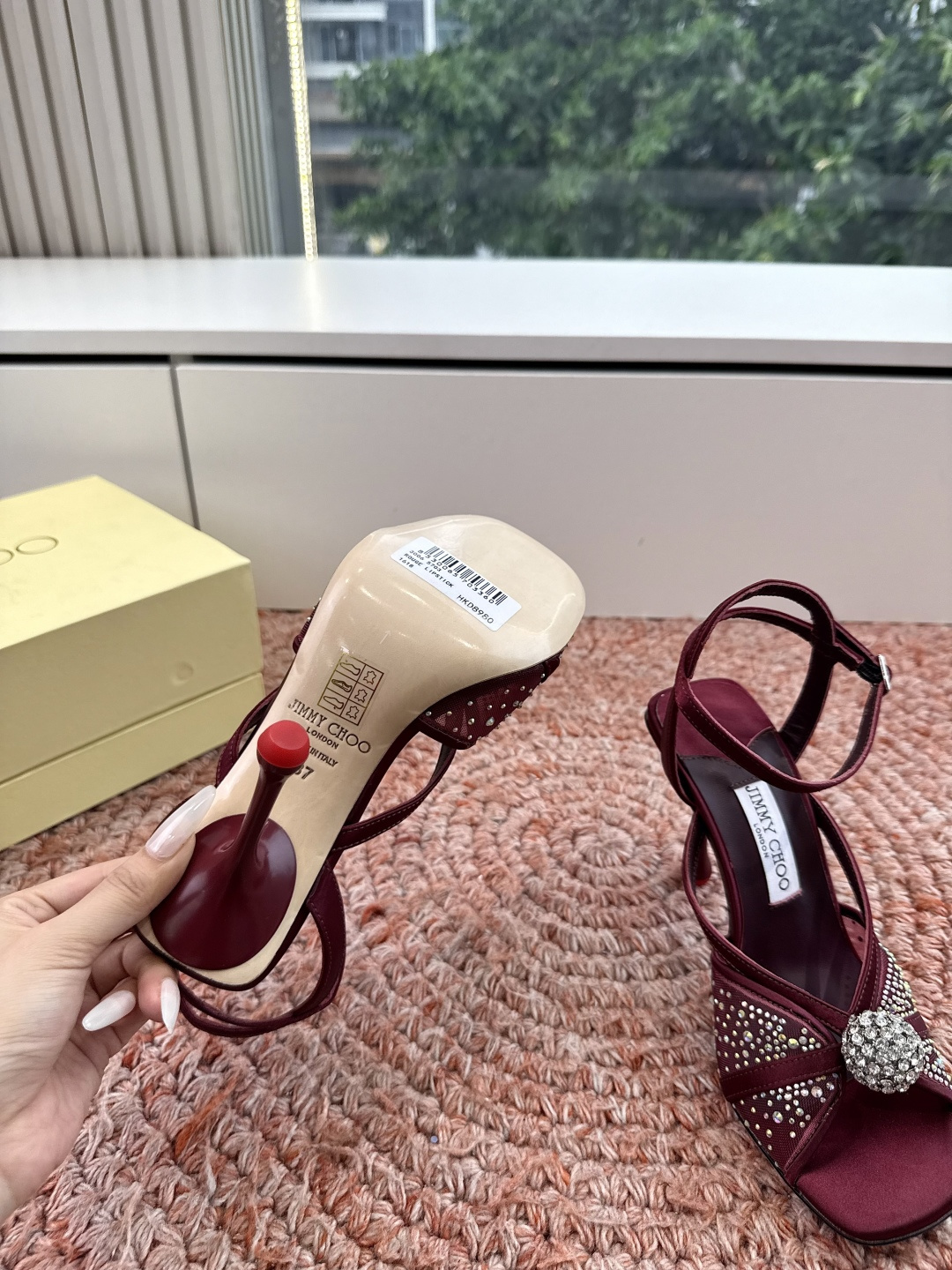 G277代购级Jimmychoo吉米周2026专柜限量款网纱凉鞋简约大气，后带工形 给人清爽大气的感觉！