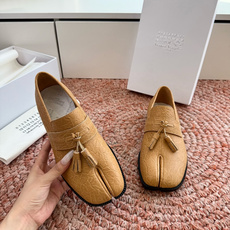 G178-1顶级Maison Margiel*26SS 春夏新款复古懒人乐福鞋经典简约的乐福鞋版型,利落 G178-1顶级Maison Margiel*26SS 春夏新款复古懒人乐福鞋经典简约的乐福鞋版型,利落