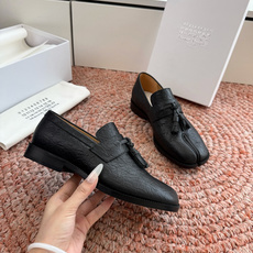 G178-1顶级Maison Margiel*26SS 春夏新款复古懒人乐福鞋经典简约的乐福鞋版型,利落 G178-1顶级Maison Margiel*26SS 春夏新款复古懒人乐福鞋经典简约的乐福鞋版型,利落