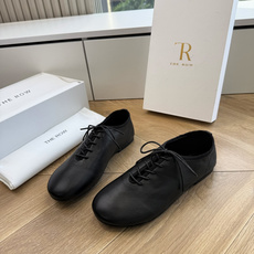 所见即所得G679代购级别the roe慕乐包头拖鞋一定要收了它 有一丢高级又简约的感觉其实除了好看以外 所见即所得G679代购级别the roe慕乐包头拖鞋一定要收了它 有一丢高级又简约的感觉其实除了好看以外