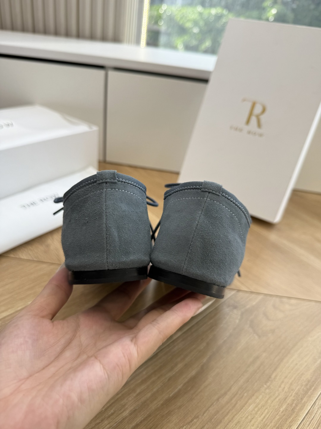 所见即所得G679代购级别the roe慕乐包头拖鞋一定要收了它 有一丢高级又简约的感觉其实除了好看以外