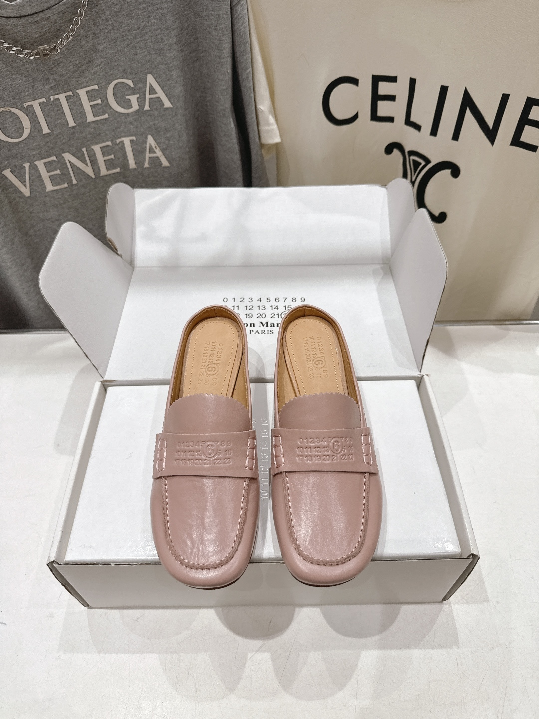 高版本出厂 【Maison Margiela】MM6马吉拉2026ss新款高跟穆勒乐福鞋半包拖鞋～顶级品